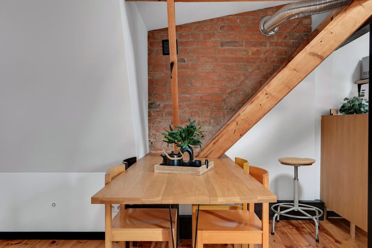 3-Level Apartment With A View Of St Mary'S Basilica By Downtown Apartments Gdansk Exterior foto